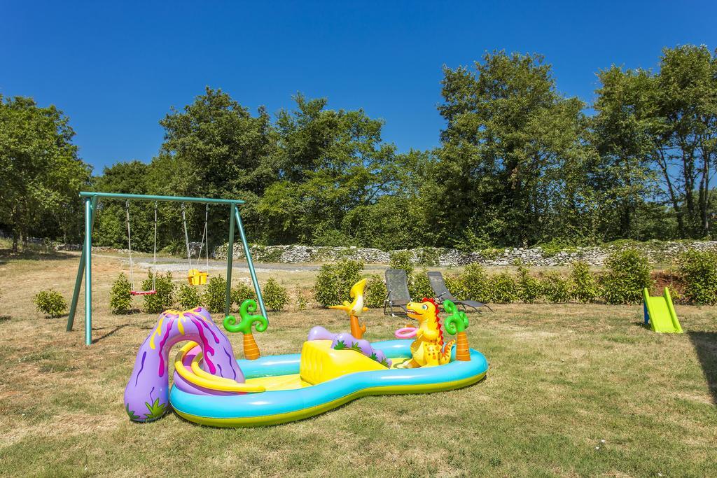 Apartments Matelici Divšići المظهر الخارجي الصورة