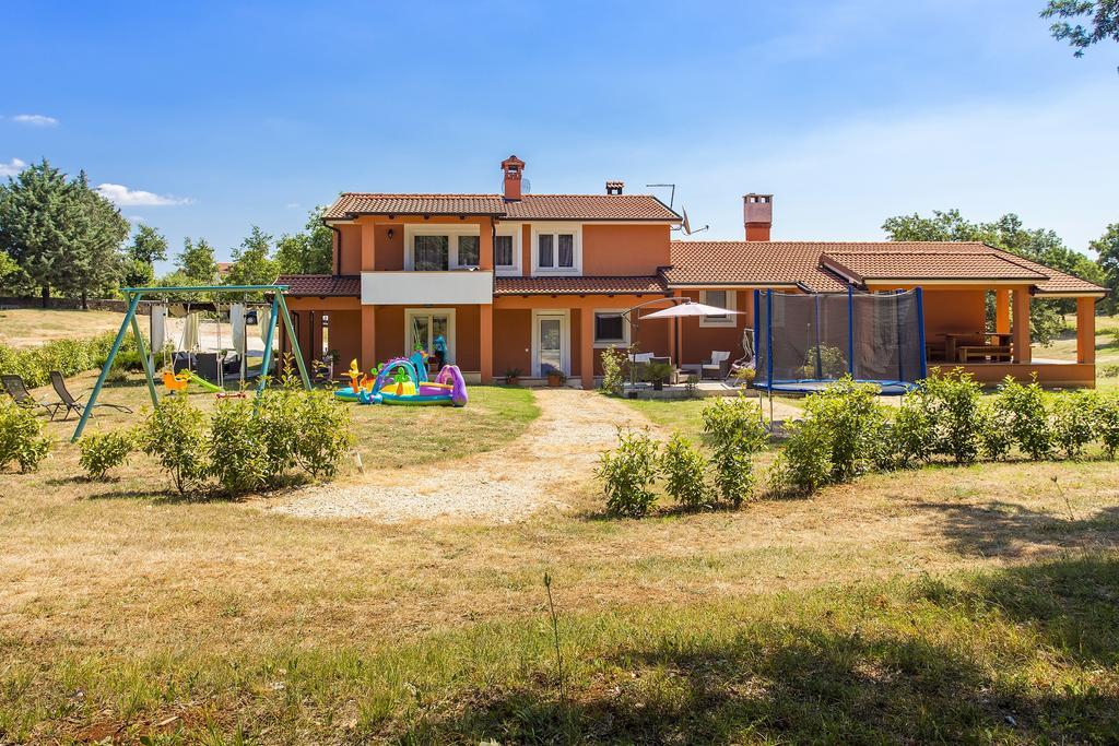 Apartments Matelici Divšići المظهر الخارجي الصورة